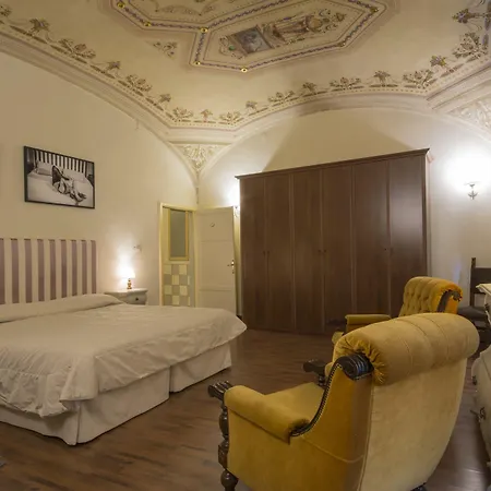 فندق مبيت وإفطار Pantaneto - Palazzo Bulgarini سيينا