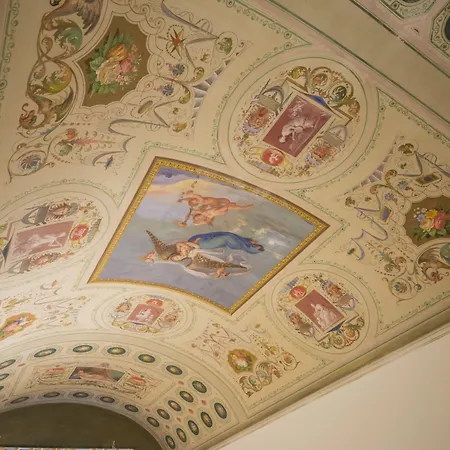 Pantaneto - Palazzo Bulgarini فندق مبيت وإفطار 3*