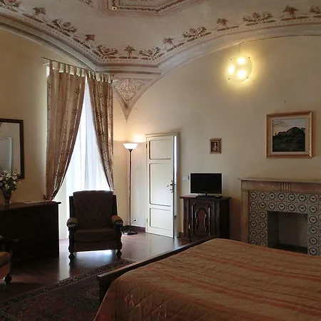 Pantaneto - Palazzo Bulgarini 4* シエーナ