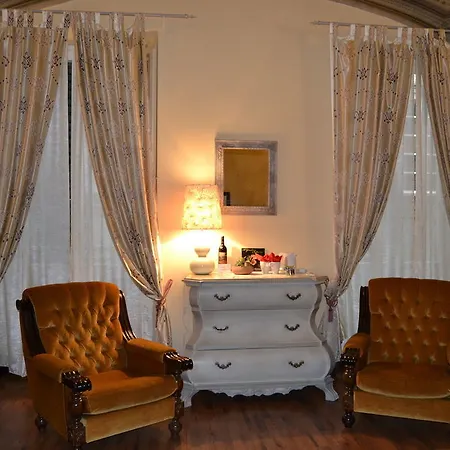 Pantaneto - Palazzo Bulgarini Panzió