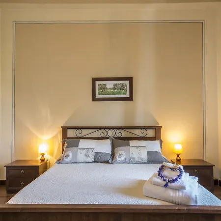 Pantaneto - Palazzo Bulgarini 2* Siena