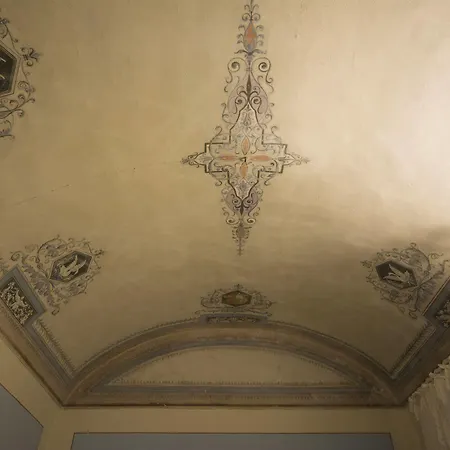Pantaneto - Palazzo Bulgarini Siena